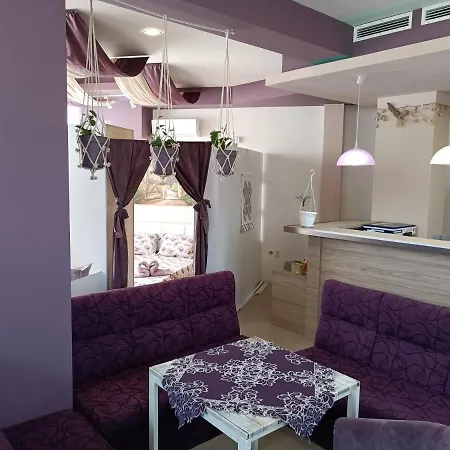 Apartment студио ариел Warna