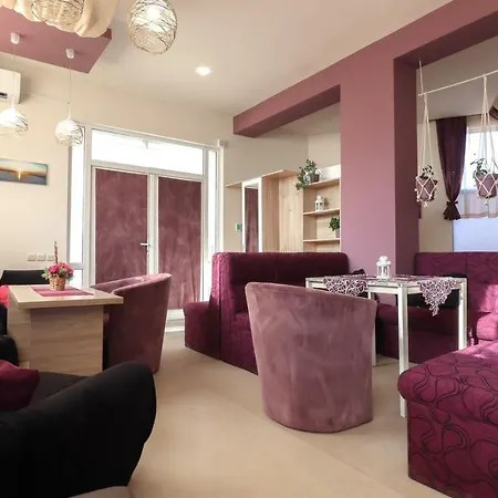 Apartment студио ариел Warna